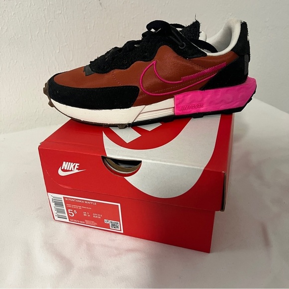 Nike W Fontanka Waffle Womens Sz 5.5 Burnt Sunrise/Pink Prime Blk DC3579800 EUC - Picture 9 of 9